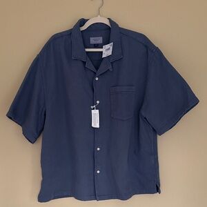 NWT American Eagle Outfitters Men's Blue Casual Button Down Shirt - 100% cotton